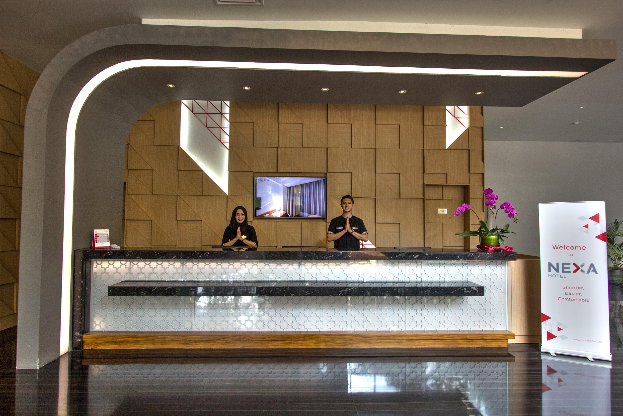 内克札万隆苏普拉曼美居酒店 外观 照片
